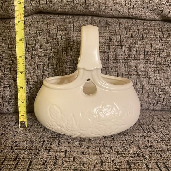Rare Vintage Hull Pottery Drip Strawberry Basket #F66 EXC Condition - Picture 10 of 10